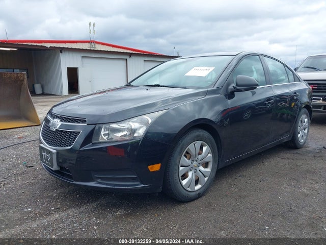 Chevrolet Cruze Ls Auto 2014 1G1PA5SH8E7296937 Image 2