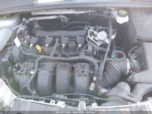 Ford FOCUS SEL 2017 1FADP3H25HL272175 Image 10