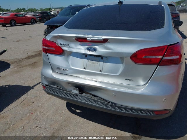 Ford FOCUS SEL 2017 1FADP3H25HL272175 Image 6