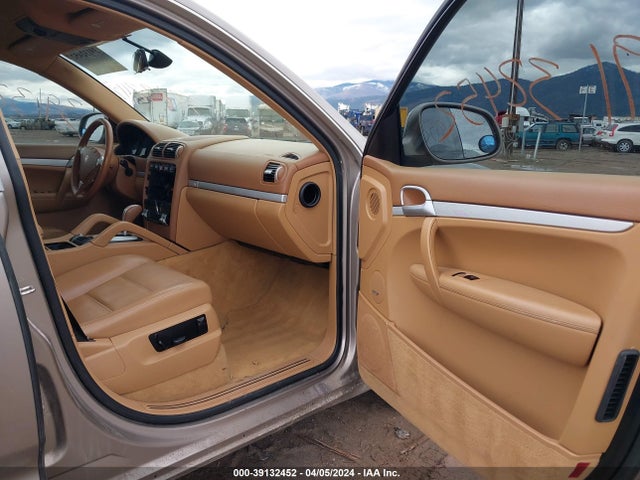 2006 PORSCHE CAYENNE WP1AA29P16LA28456 Photo 4