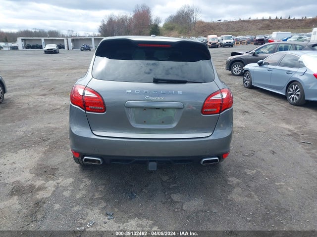 WP1AF2A29ELA45313 Porsche Cayenne Diesel Platinum Edition