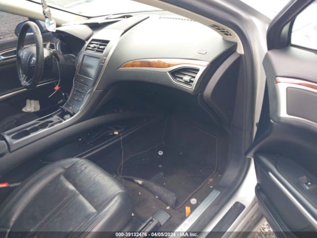 3LN6L2J99FR603835 Lincoln MKZ