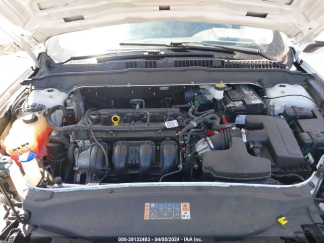 3FA6P0H76JR278030 Ford FUSION SE