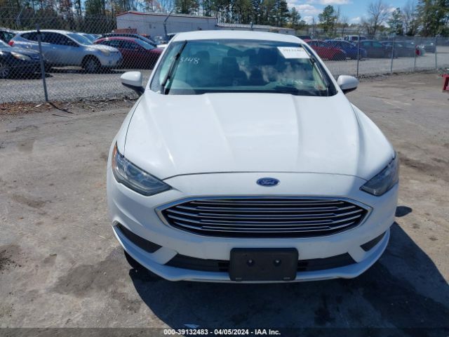 3FA6P0H76JR278030 Ford FUSION SE