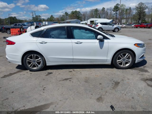 3FA6P0H76JR278030 Ford FUSION SE