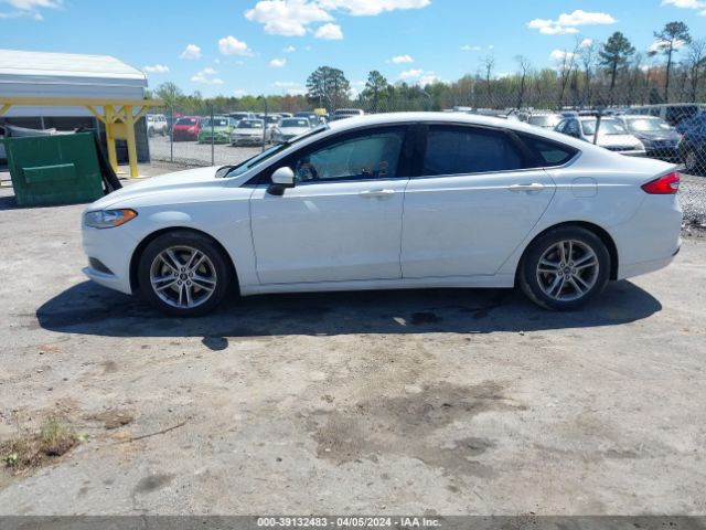 3FA6P0H76JR278030 Ford FUSION SE