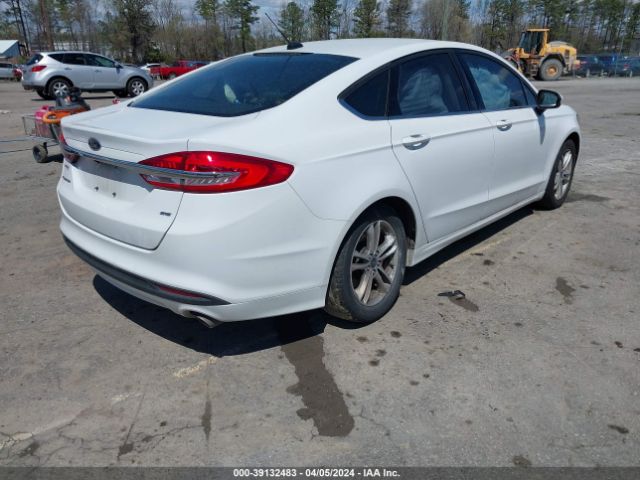 3FA6P0H76JR278030 Ford FUSION SE