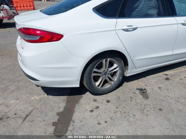 3FA6P0H76JR278030 Ford FUSION SE