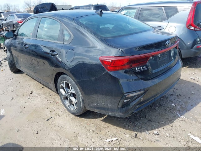 KIA Forte Lxs 2019 3KPF24AD7KE120949 Image 3