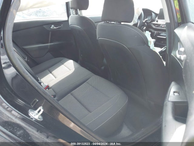 KIA Forte Lxs 2019 3KPF24AD7KE120949 Image 8