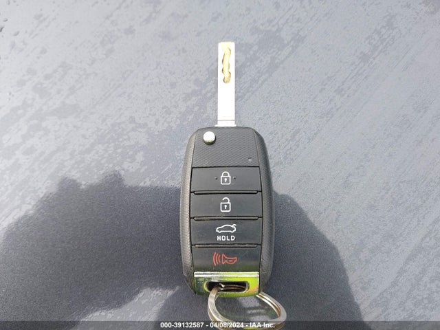 KIA Optima Lx 2019 5XXGT4L30KG288591 Image 11