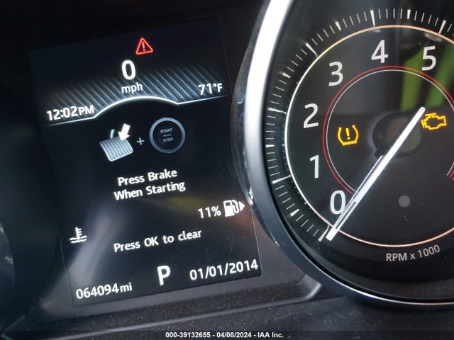 Jaguar F-type Premium 2017 SAJWA6AT4H8K44901 Image 15