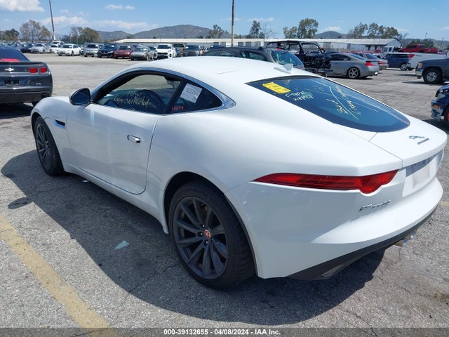 2017 JAGUAR F-TYPE SAJWA6AT4H8K44901 Photo 2