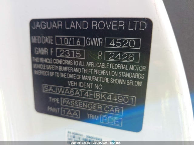 2017 JAGUAR F-TYPE SAJWA6AT4H8K44901 Photo 8