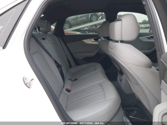 WAUENAF46KA067266 Audi A4 45 Premium