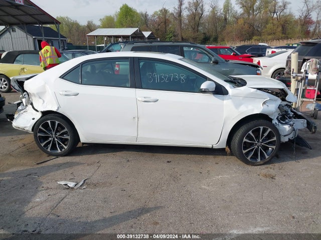 Toyota COROLLA SE 2019 2T1BURHE4KC155984 Image 14