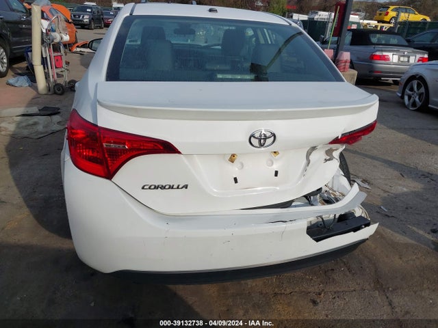 Toyota COROLLA SE 2019 2T1BURHE4KC155984 Image 17