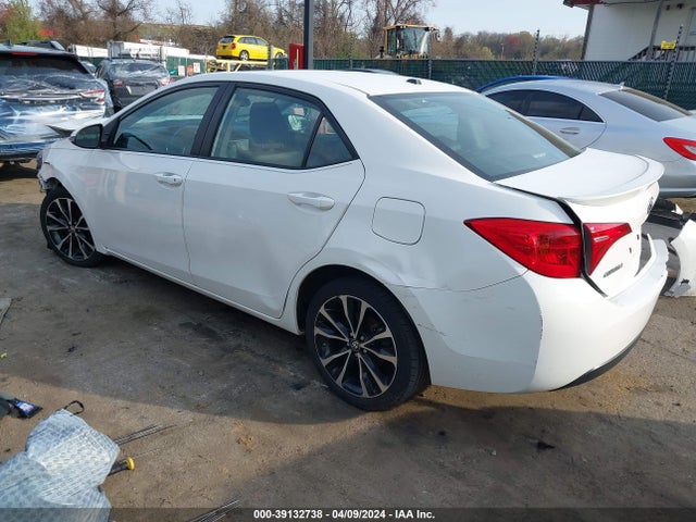 Toyota COROLLA SE 2019 2T1BURHE4KC155984 Image 3