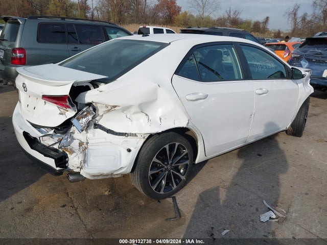 Toyota COROLLA SE 2019 2T1BURHE4KC155984 Image 4