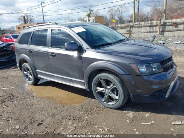 39132785 :رقم المزاد ، 3C4PDDGG1HT545894 vin ، 2017 Dodge Journey Crossroad Plus Awd مزاد بيع