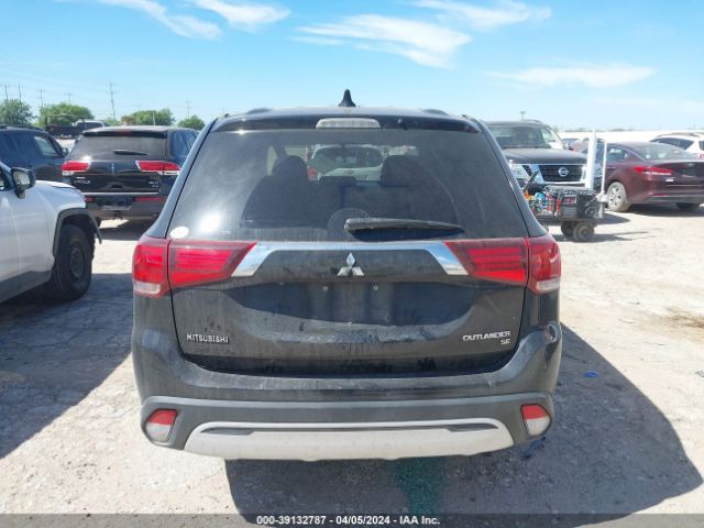JA4AD3A35KJ002157 Mitsubishi Outlander Se