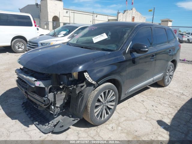 JA4AD3A35KJ002157 Mitsubishi Outlander Se