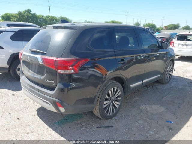 JA4AD3A35KJ002157 Mitsubishi Outlander Se