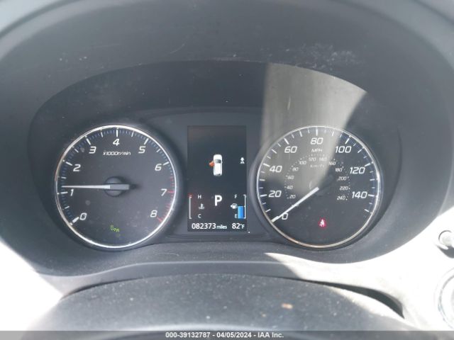 JA4AD3A35KJ002157 Mitsubishi Outlander Se