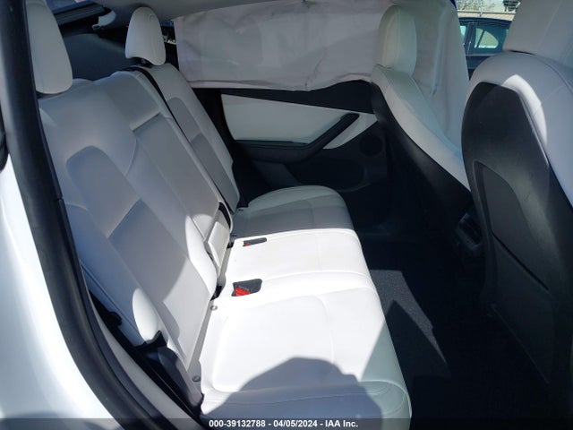 2021 TESLA MODEL Y 5YJYGDEE1MF095766 Photo 7