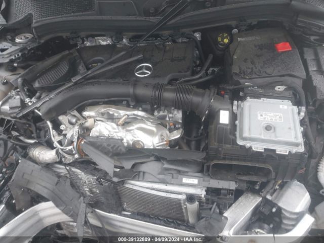 W1N4N4GB0NJ405853 Mercedes-Benz GLA 250