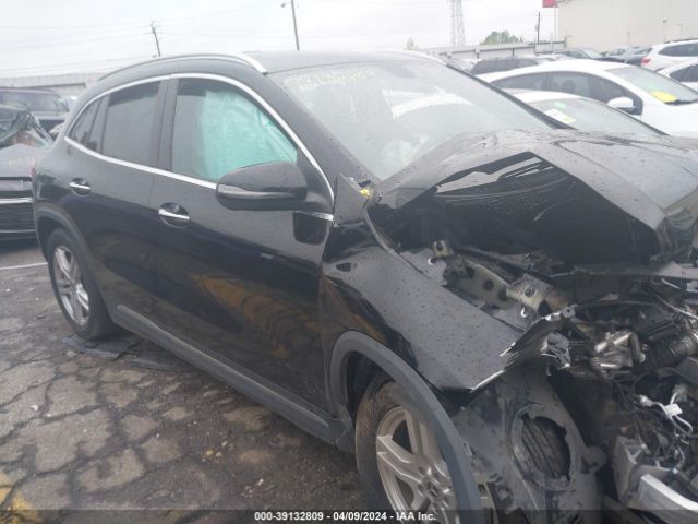 W1N4N4GB0NJ405853 Mercedes-Benz GLA 250