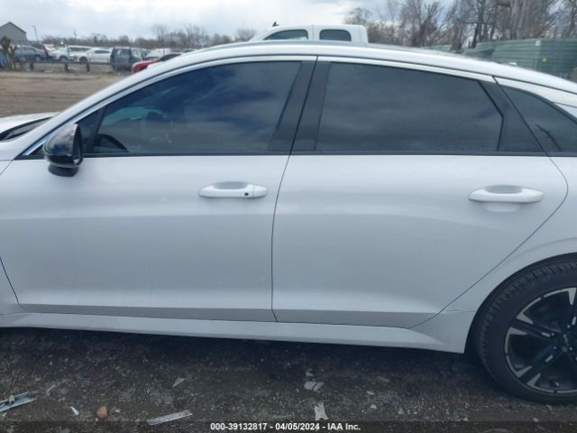 5XXG64J25NG161776 KIA K5 Gt-line