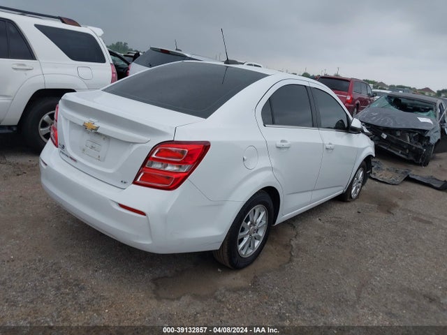 Chevrolet Sonic Lt Auto 2018 1G1JD5SB3J4141314 Image 4