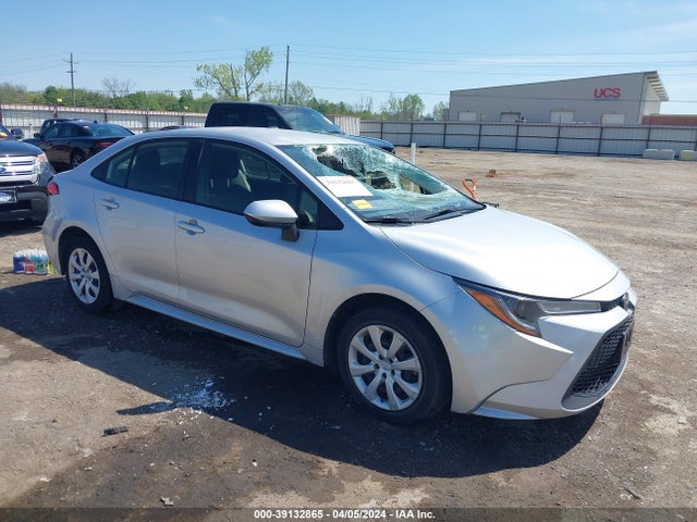 Toyota COROLLA LE 2021 JTDEPMAE4MJ153984 zdjęcie główne