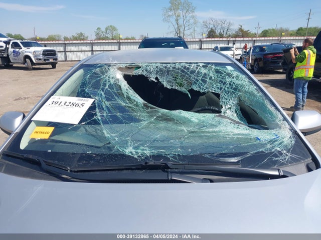 Toyota COROLLA LE 2021 JTDEPMAE4MJ153984 Image 6