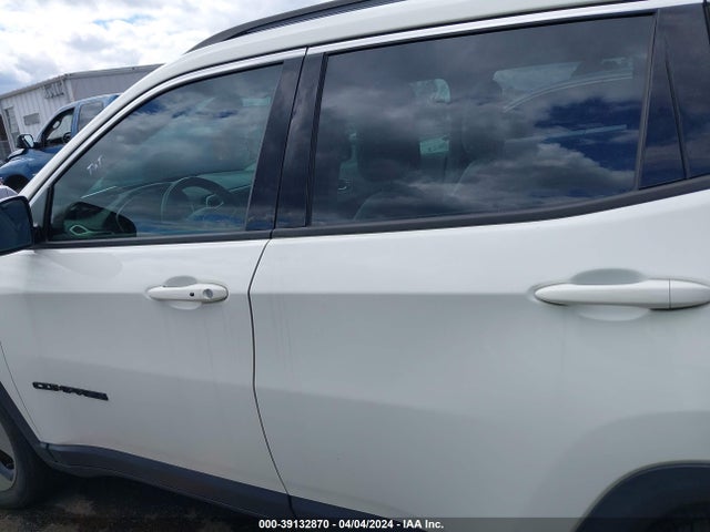 Jeep Compass Latitude Fwd 2018 3C4NJCBB5JT182124 Image 14