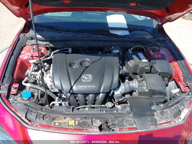 3MZBPADL1KM108994 Mazda Mazda3 Preferred Package