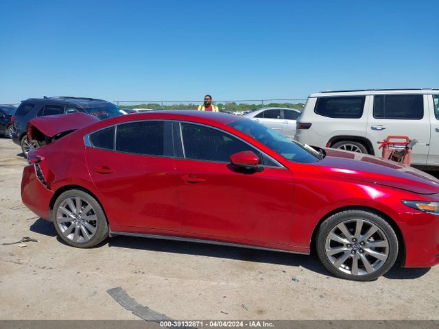 3MZBPADL1KM108994 Mazda Mazda3 Preferred Package