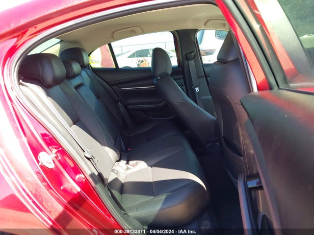 3MZBPADL1KM108994 Mazda Mazda3 Preferred Package