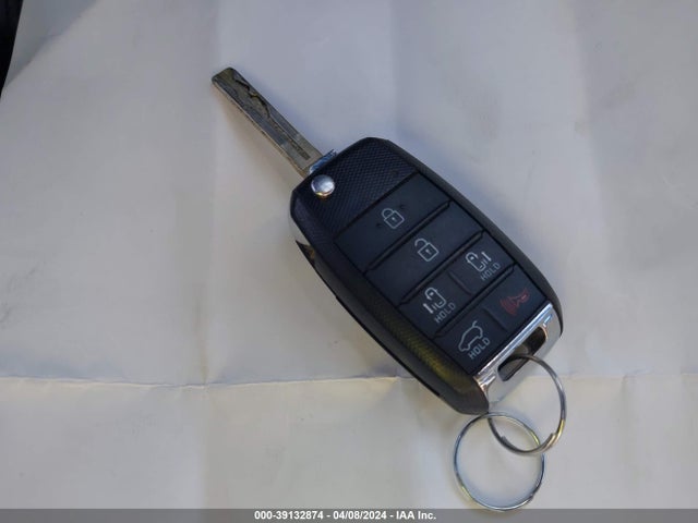 KIA SEDONA LX 2020 KNDMB5C18L6618147 Image 11