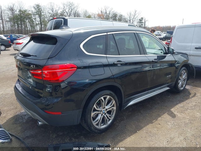 2017 BMW X1 XDRIVE28I VIN: WBXHT3Z32H4A58484