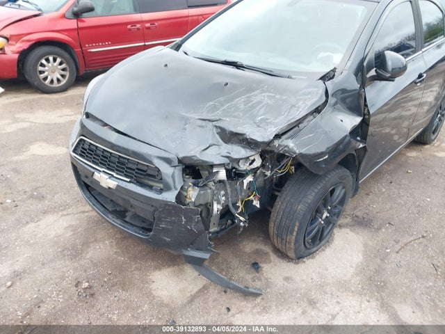 Chevrolet Sonic Lt Auto 2014 1G1JC5SH5E4151002 Image 6