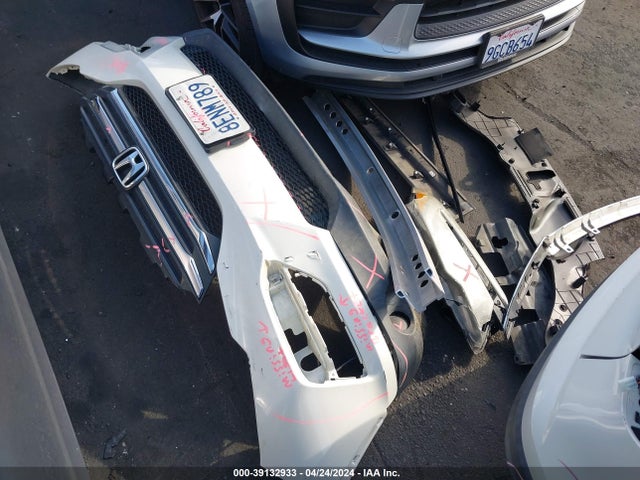 Honda PILOT LX 2018 5FNYF5H18JB019717 Image 12