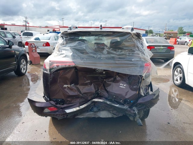 Toyota Rav4 Xle 2016 2T3RFREV1GW510796 Image 16