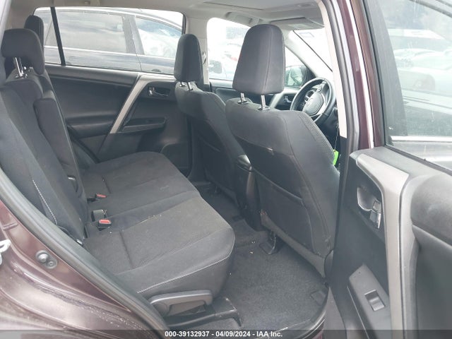 Toyota Rav4 Xle 2016 2T3RFREV1GW510796 Image 8