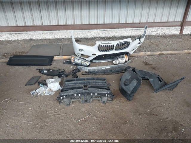 BMW X1 Xdrive28i 2018 WBXHT3C39J5L28736 Image 12