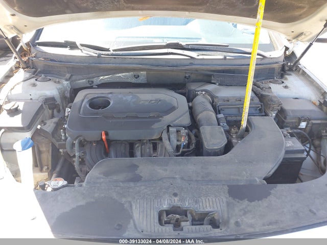 Hyundai SONATA SE 2016 5NPE24AF0GH405671 Image 10