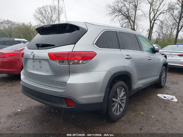 Toyota Highlander Xle 2019 5TDJZRFH5KS932285 Image 4
