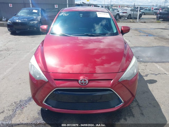 Scion IA 2016 3MYDLBZV4GY102731 Image 12