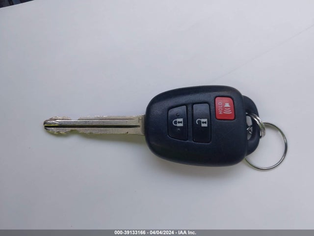 Toyota RAV4 LE 2014 2T3ZFREVXEW110314 Image 11